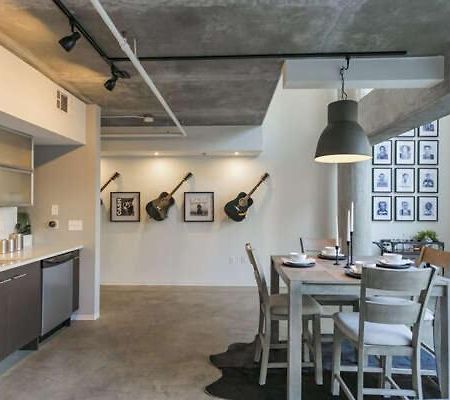 Luxe + Modern Johnny Cash Inspired Executive Condo Nashville Buitenkant foto